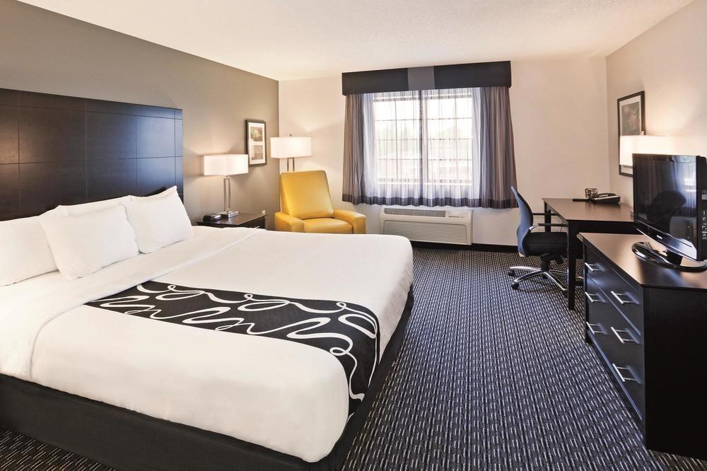 La Quinta By Wyndham Cleveland Macedonia Hotel Buitenkant foto
