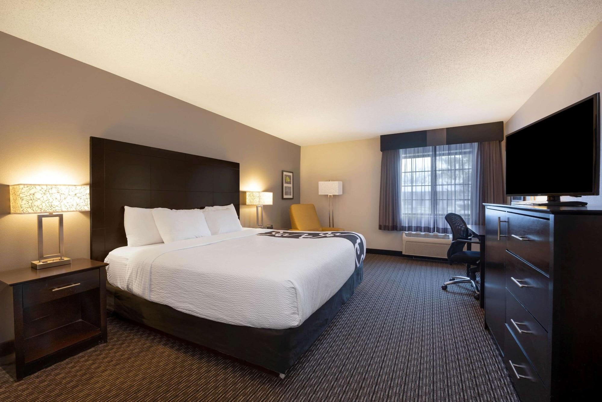 La Quinta By Wyndham Cleveland Macedonia Hotel Buitenkant foto