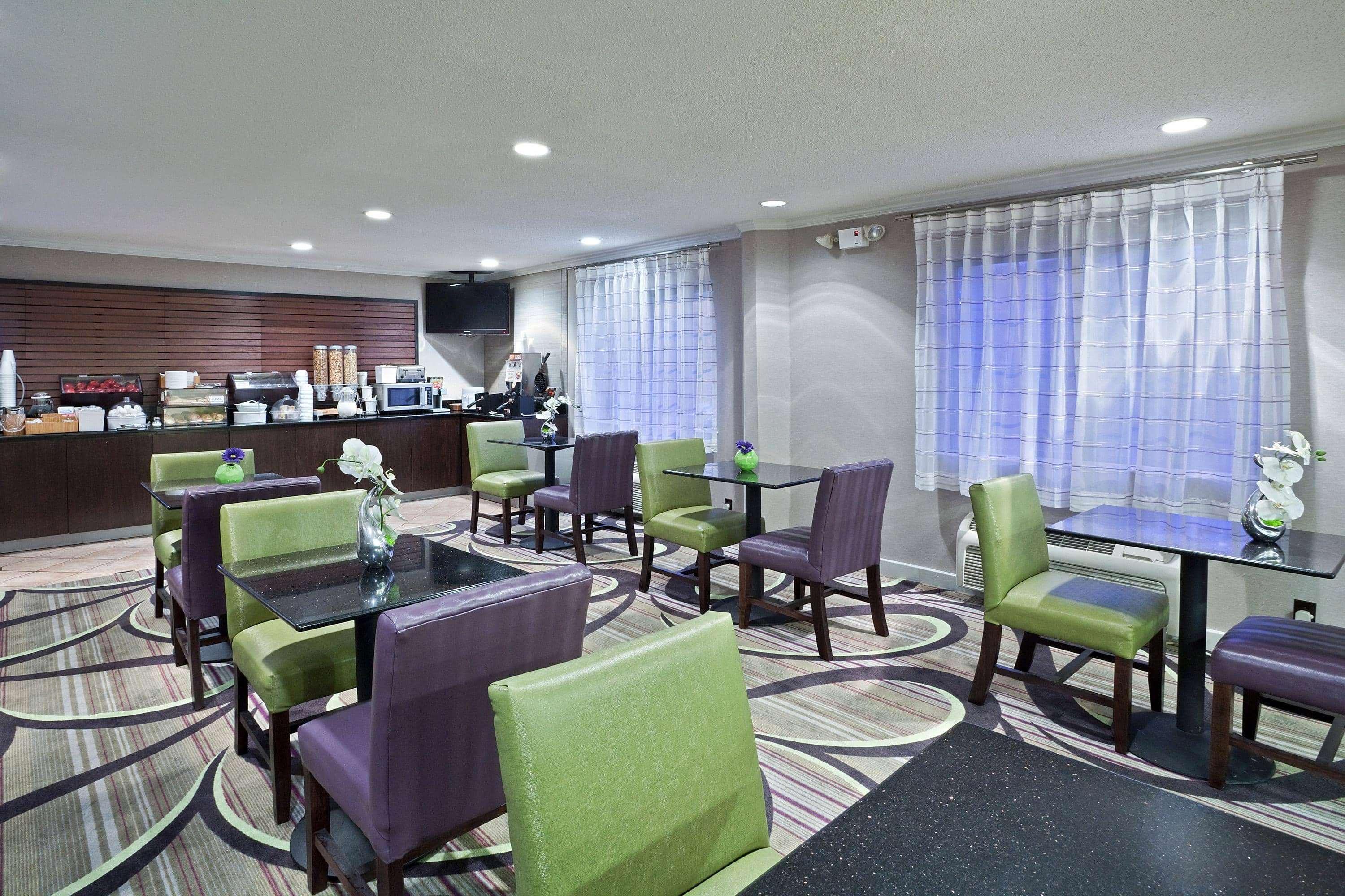 La Quinta By Wyndham Cleveland Macedonia Hotel Buitenkant foto