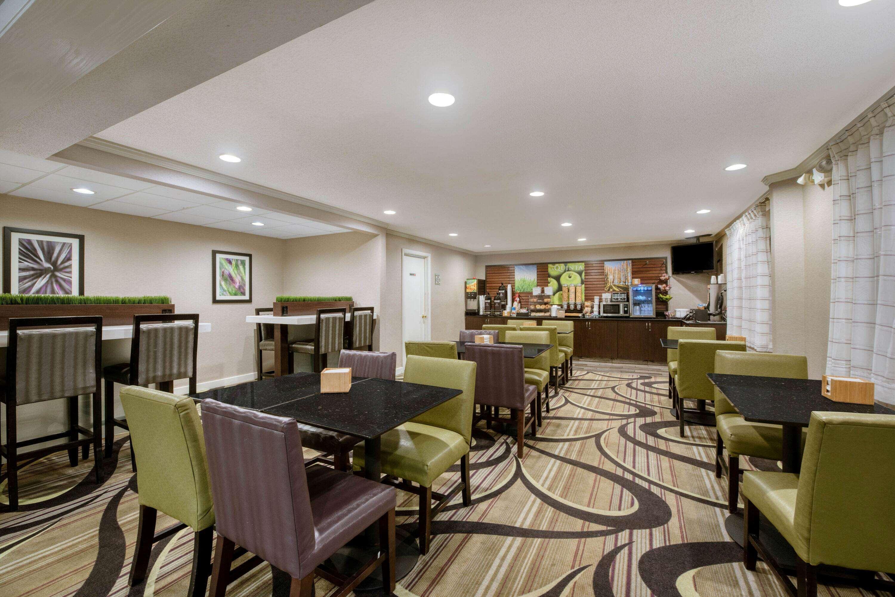 La Quinta By Wyndham Cleveland Macedonia Hotel Buitenkant foto